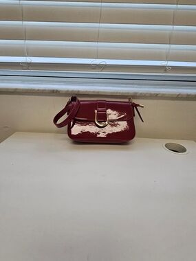 Patent Leather Shoulder Bag in Deep Red with Gold Accent (With Free A GIFT)